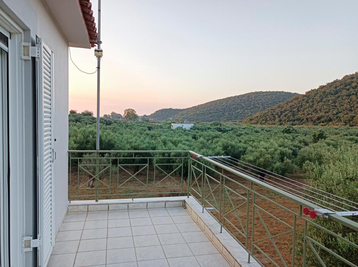 Zoi'S Hοuse.Vacation Home In Mani Near Vathi Beach 외부 사진